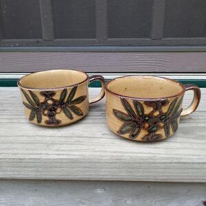 Vintage Otagiri OMC Japan Stoneware Flower Coffee Tea Mugs Set Of 2